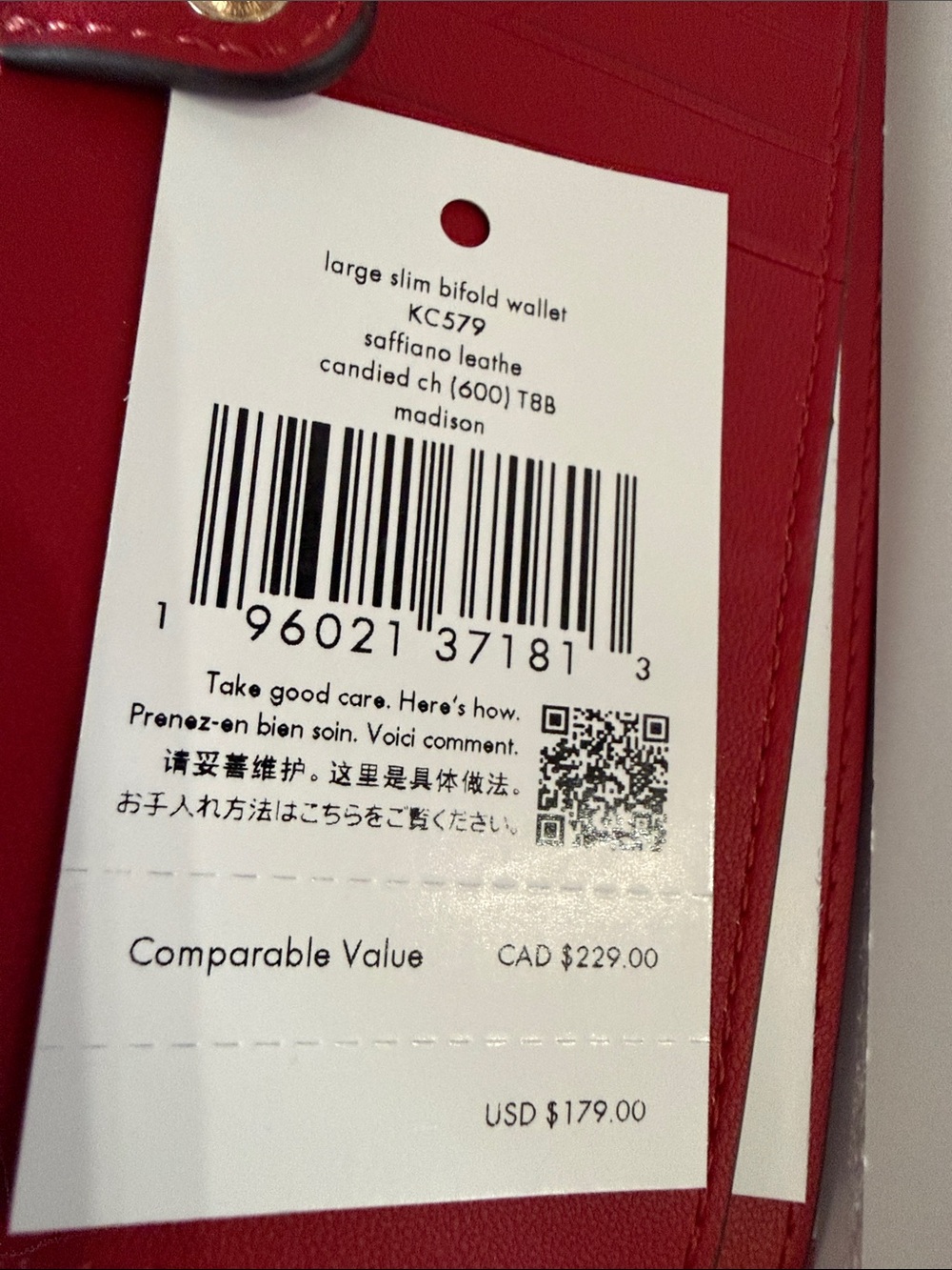 kate spade red Saffiano zip-around wallet with gold logo - Picture 6 of 6